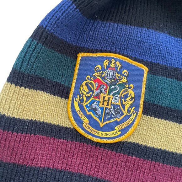 Harry Potter Ravenclaw House Scarf With Fringe - Picture 7 of 7